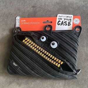Zipit Grillz Black Pencil Case fits on 3 Ring Binder Folder NWT